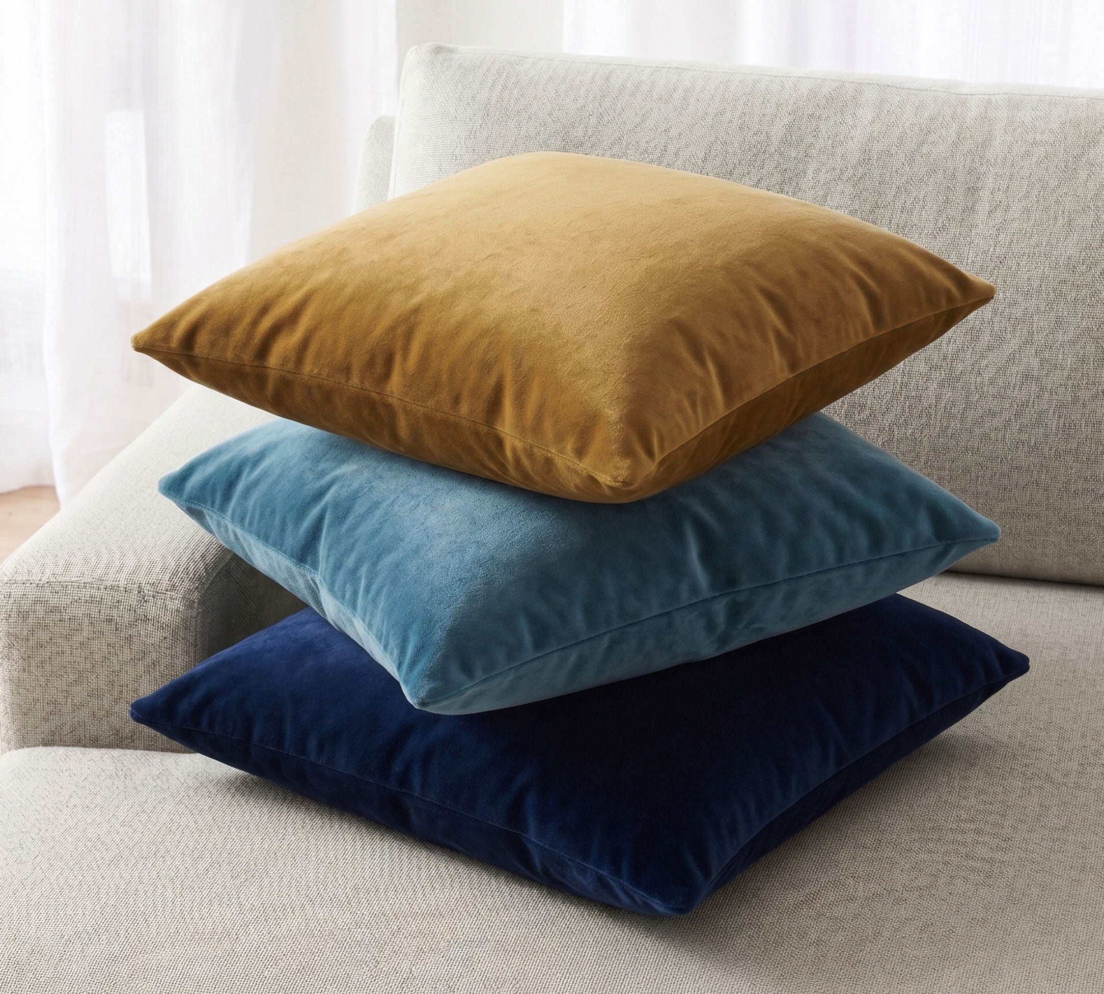 Mix of Velvet Throw Pillows